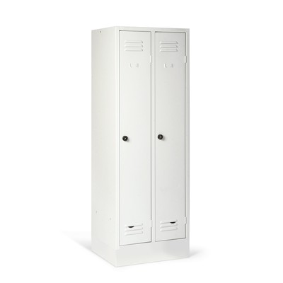 Produktbild: Kleiderschrank mit Sockel
