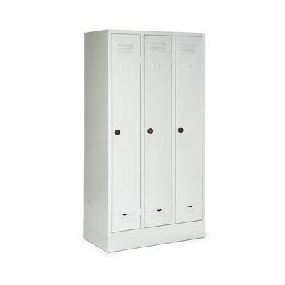 Produktbild: Kleiderschrank mit Sockel